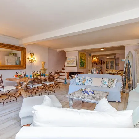 De Sophie Yourhosthelper Apartamento